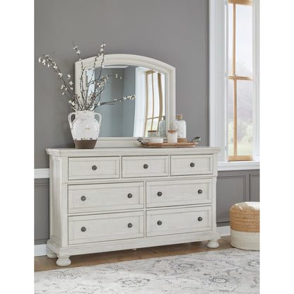 Signature Design by Ashley Robbinsdale 6-Drawer Dresser with Mirror B742-31/B742-36