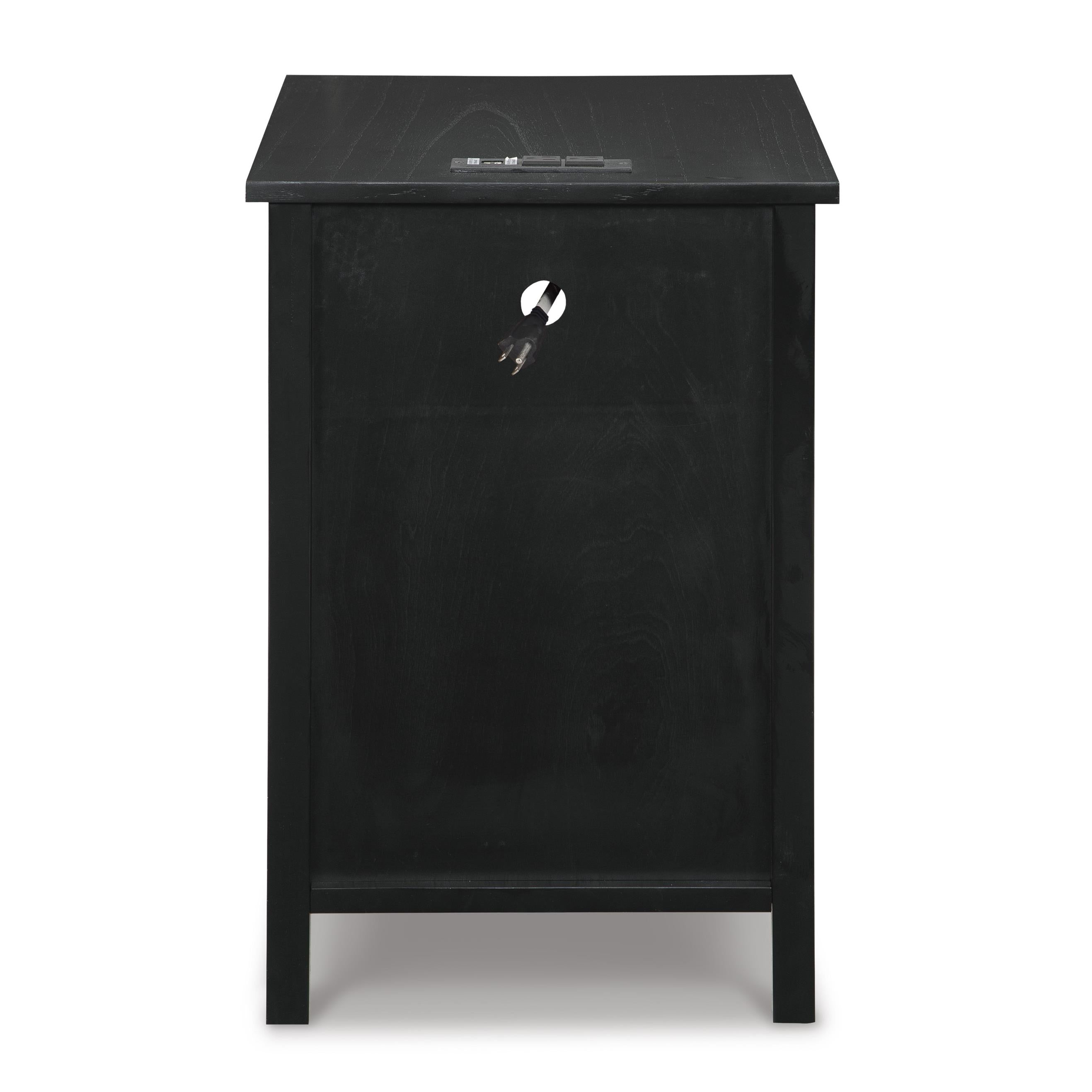 Signature Design by Ashley Treytown End Table T300-617 IMAGE 5