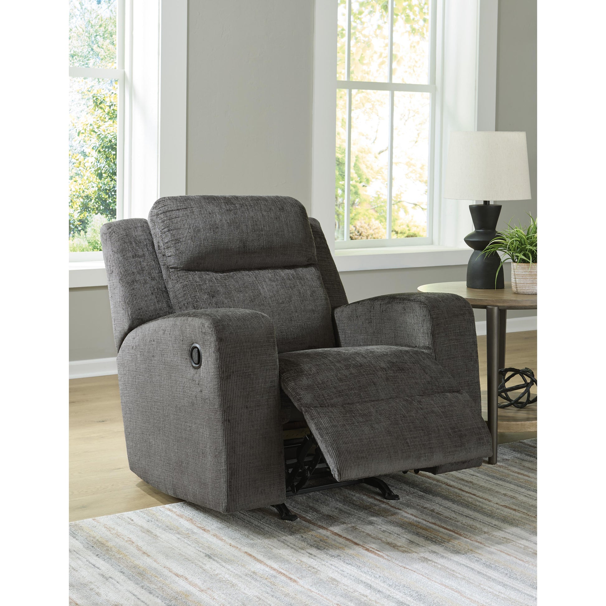 Signature Design by Ashley Kanlow Rocker Fabric Recliner 3860725 IMAGE 8