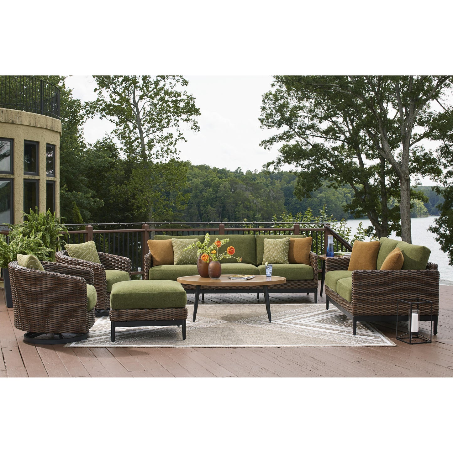 Signature Design by Ashley Outdoor Seating Ottomans P572-814 IMAGE 6