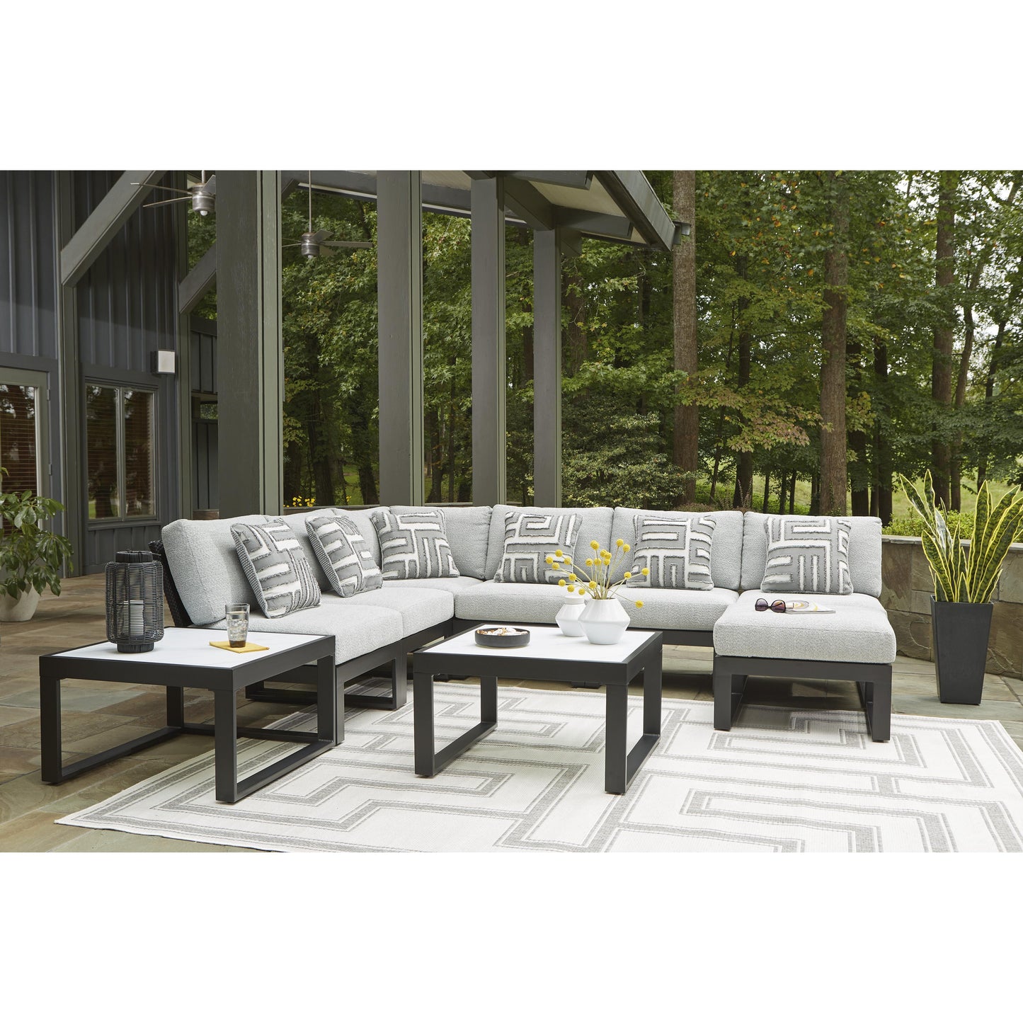 Signature Design by Ashley Outdoor Seating Ottomans P490-814 IMAGE 5