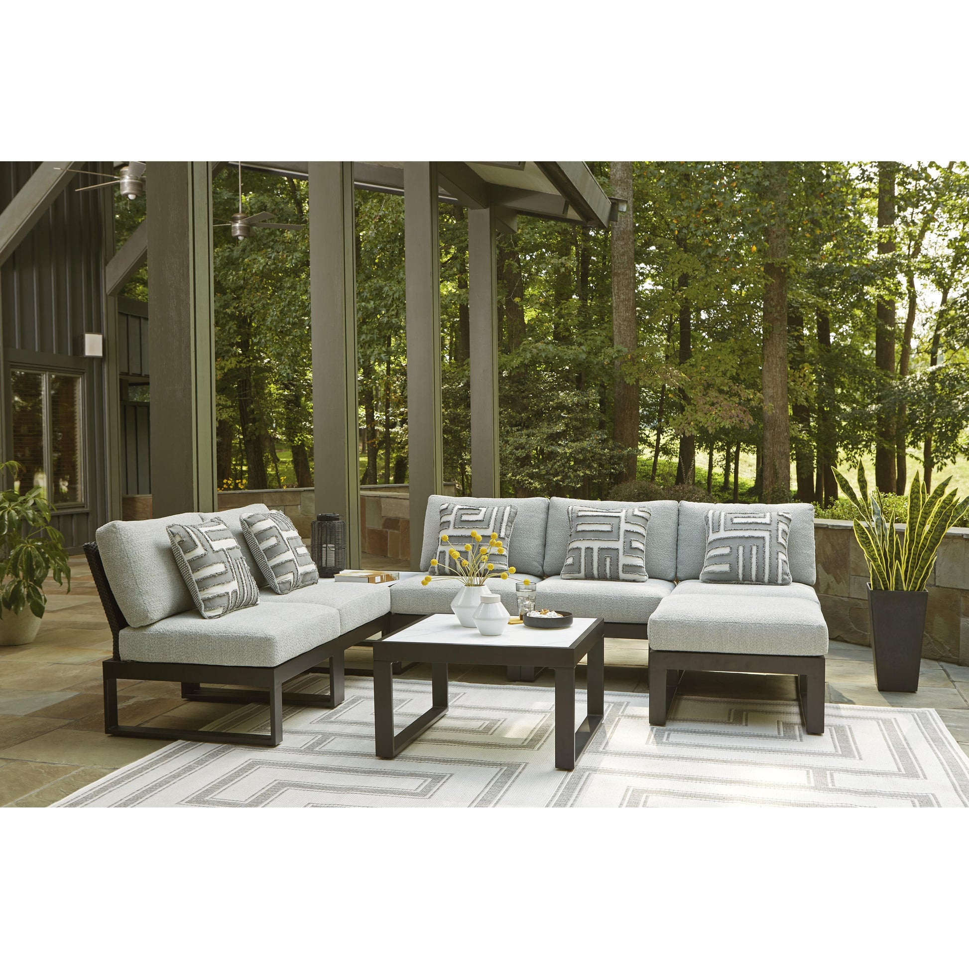 Signature Design by Ashley Outdoor Seating Ottomans P490-814 IMAGE 8