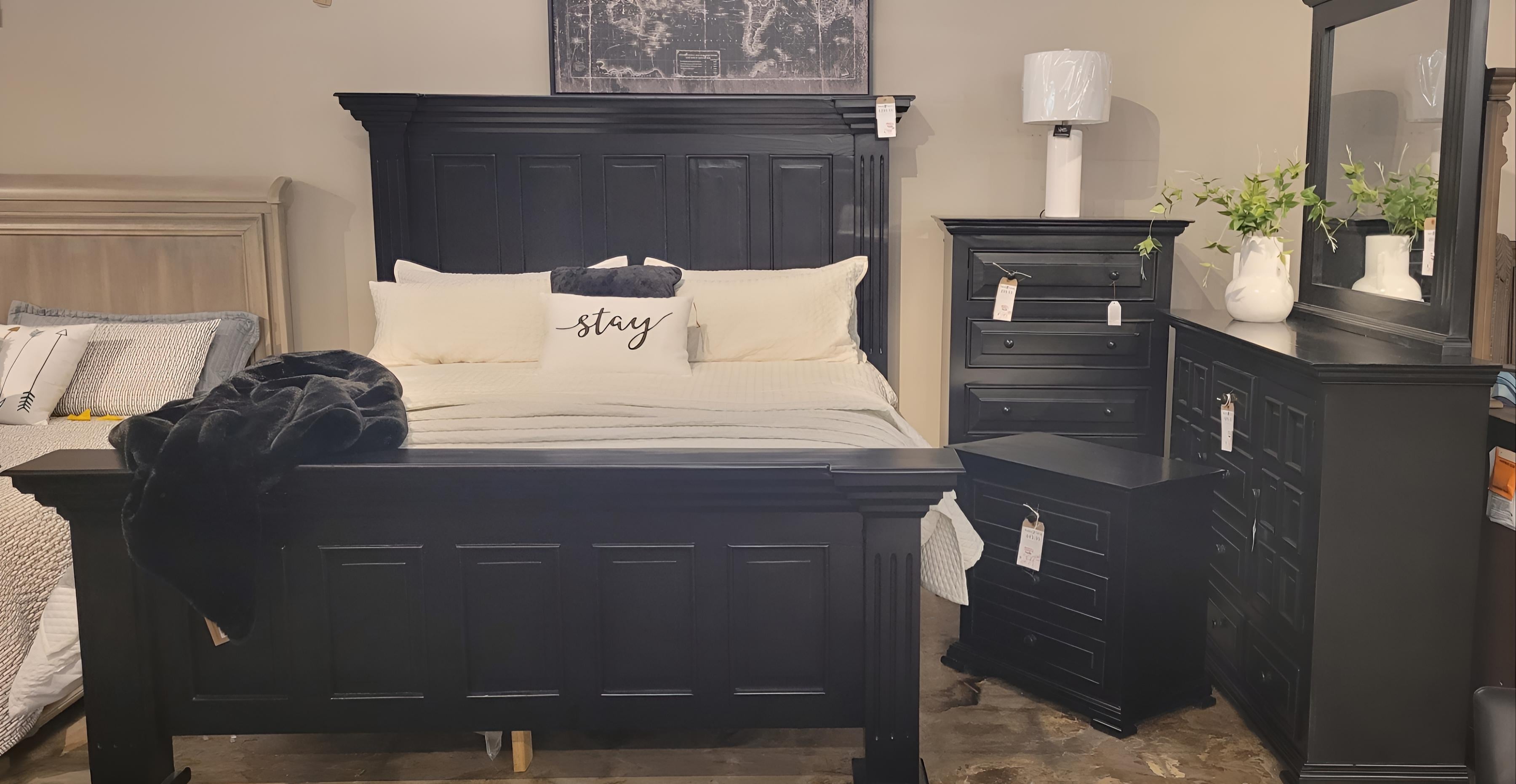 Chalet King Panel Bed  Midnight
