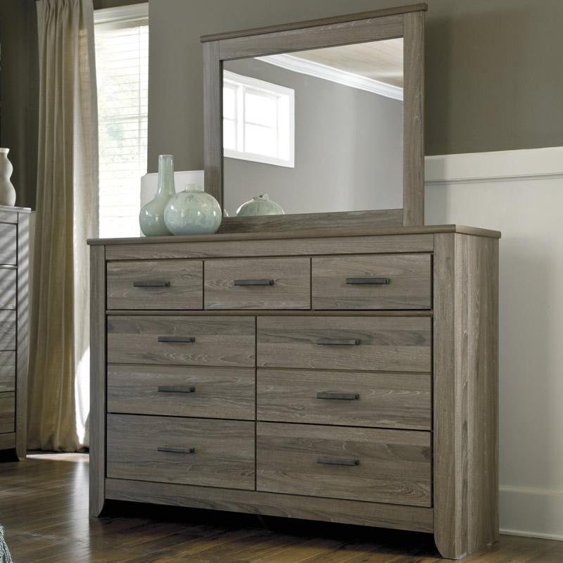 Signature Design by Ashley Zelen 7-Drawer Dresser B248-31