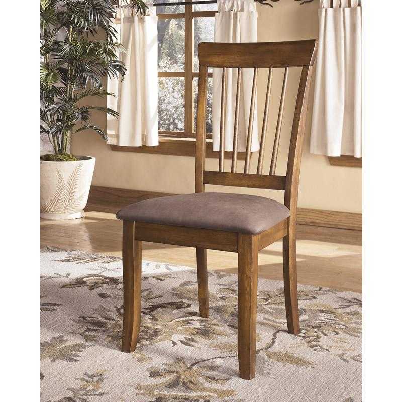 Ashley Berringer Dining Chair D199-01