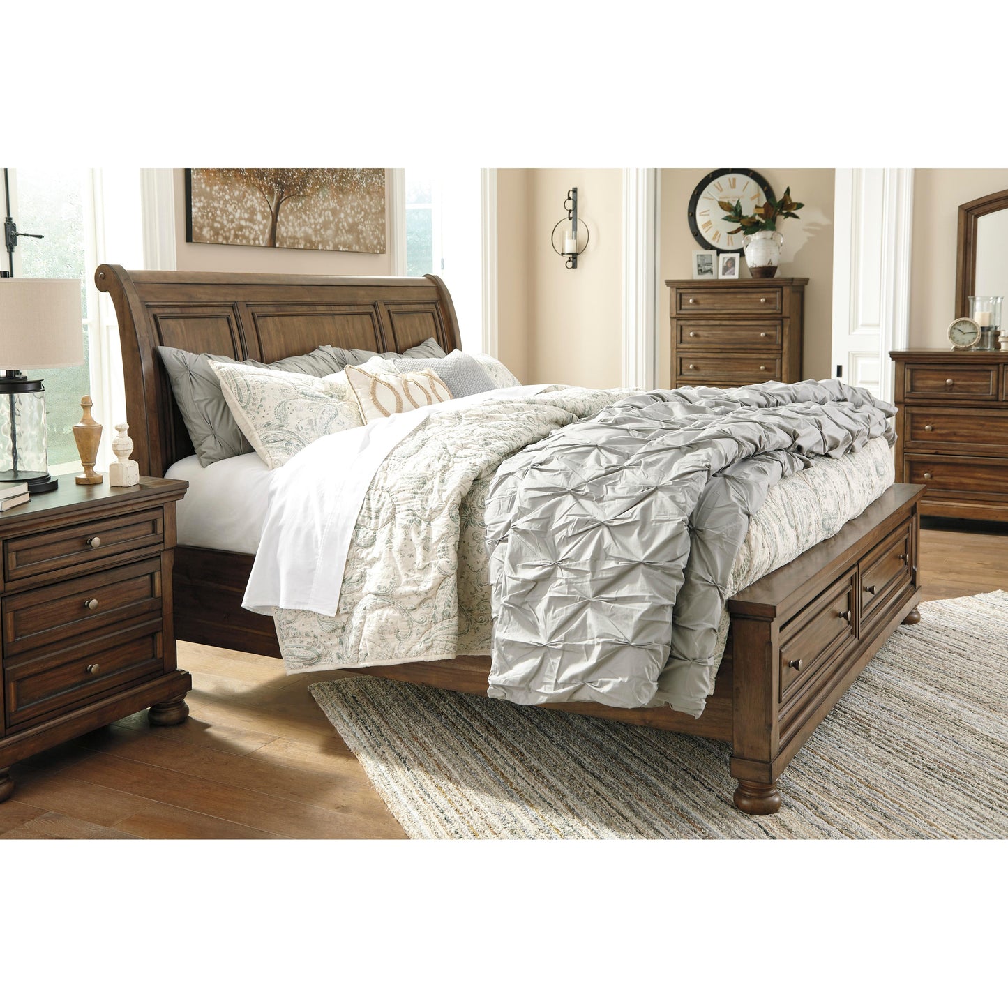 Signature Design by Ashley Flynnter Queen Sleigh Bed with Storage B719-77/B719-74/B719-98