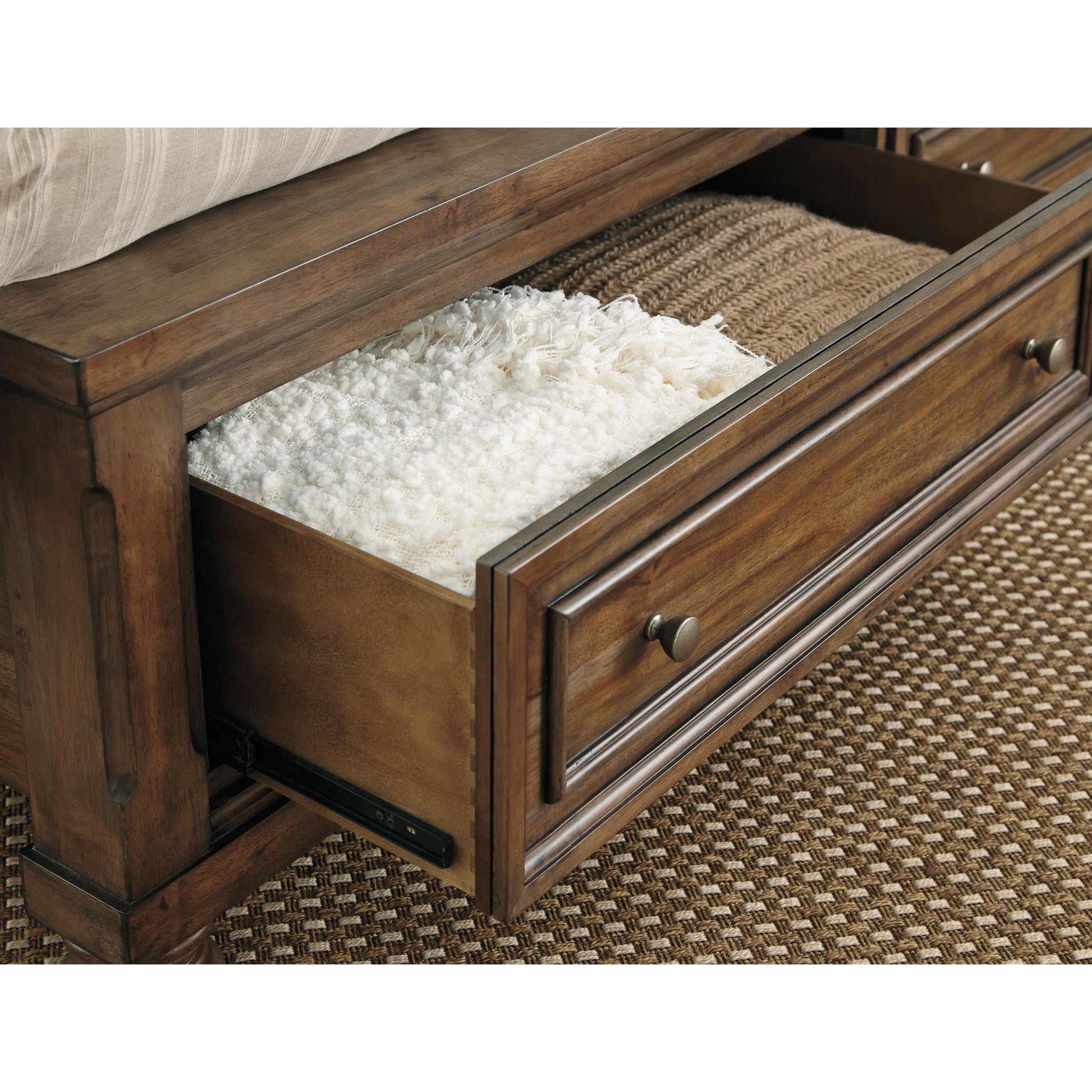 Signature Design by Ashley Flynnter Queen Sleigh Bed with Storage B719-77/B719-74/B719-98