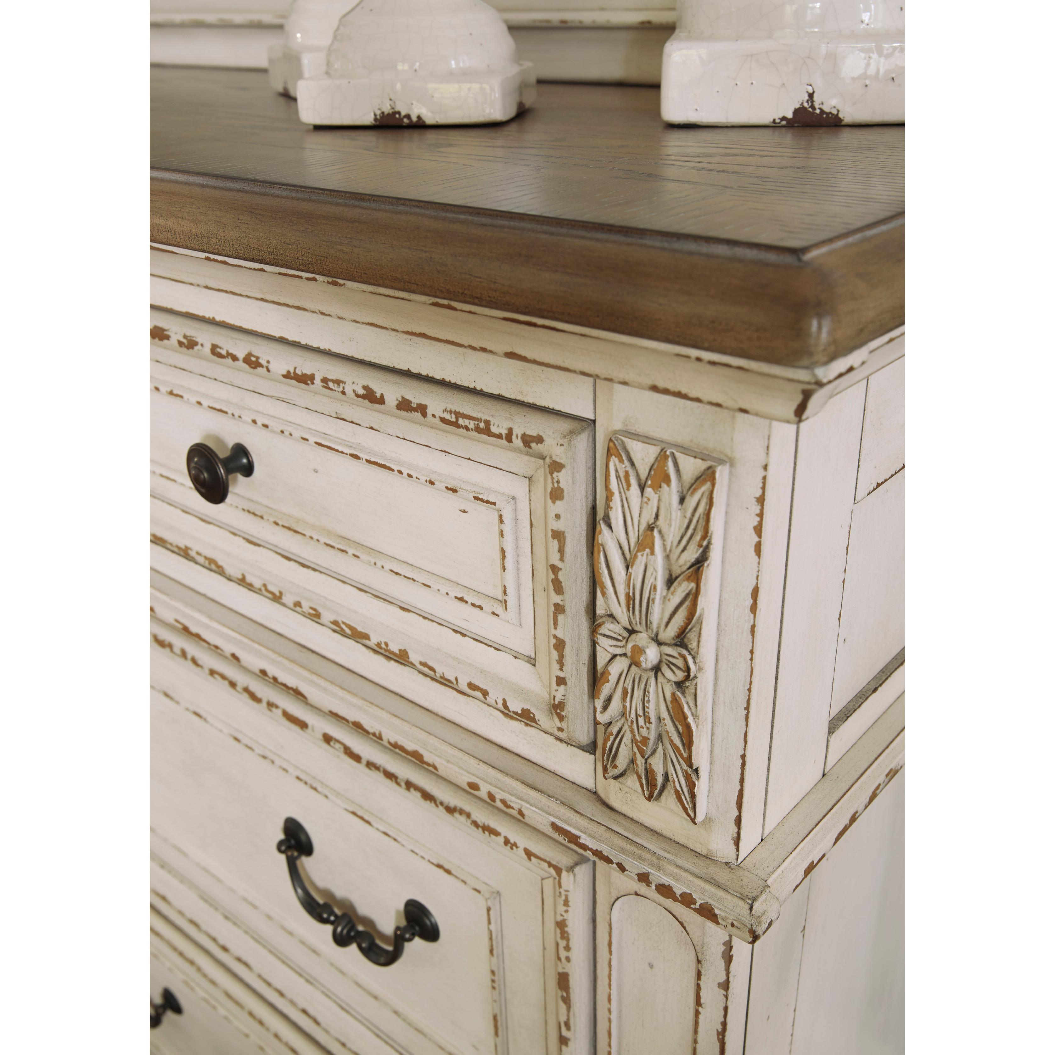 Signature Design by Ashley Realyn 7-Drawer Dresser B743-31