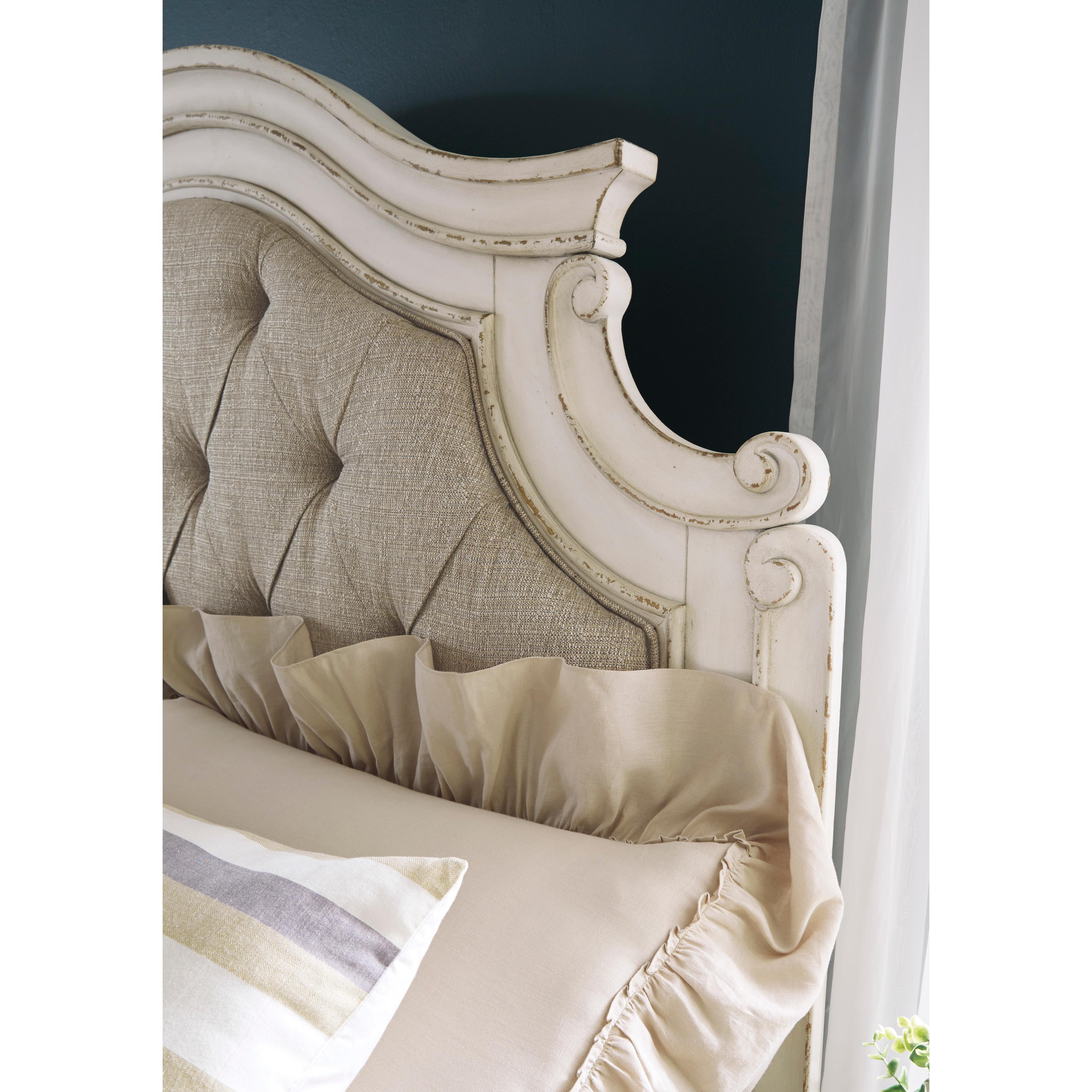 Signature Design by Ashley Realyn King Upholstered Panel Bed B743-58/B743-56/B743-97