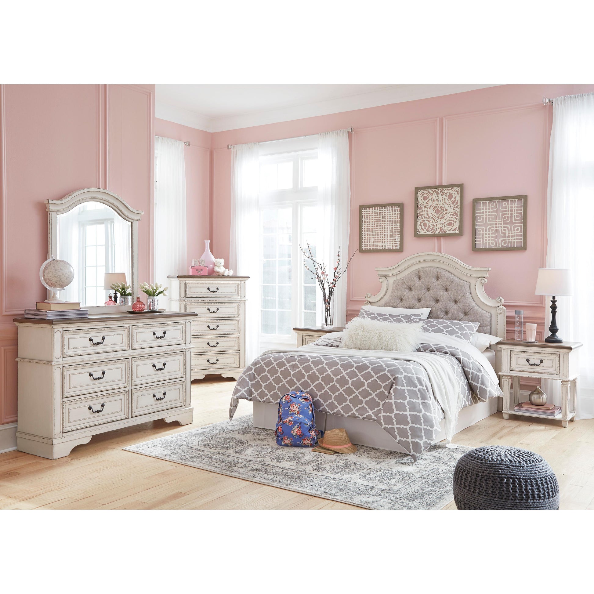 Signature Design by Ashley Realyn 6-Drawer Kids Dresser B743-21