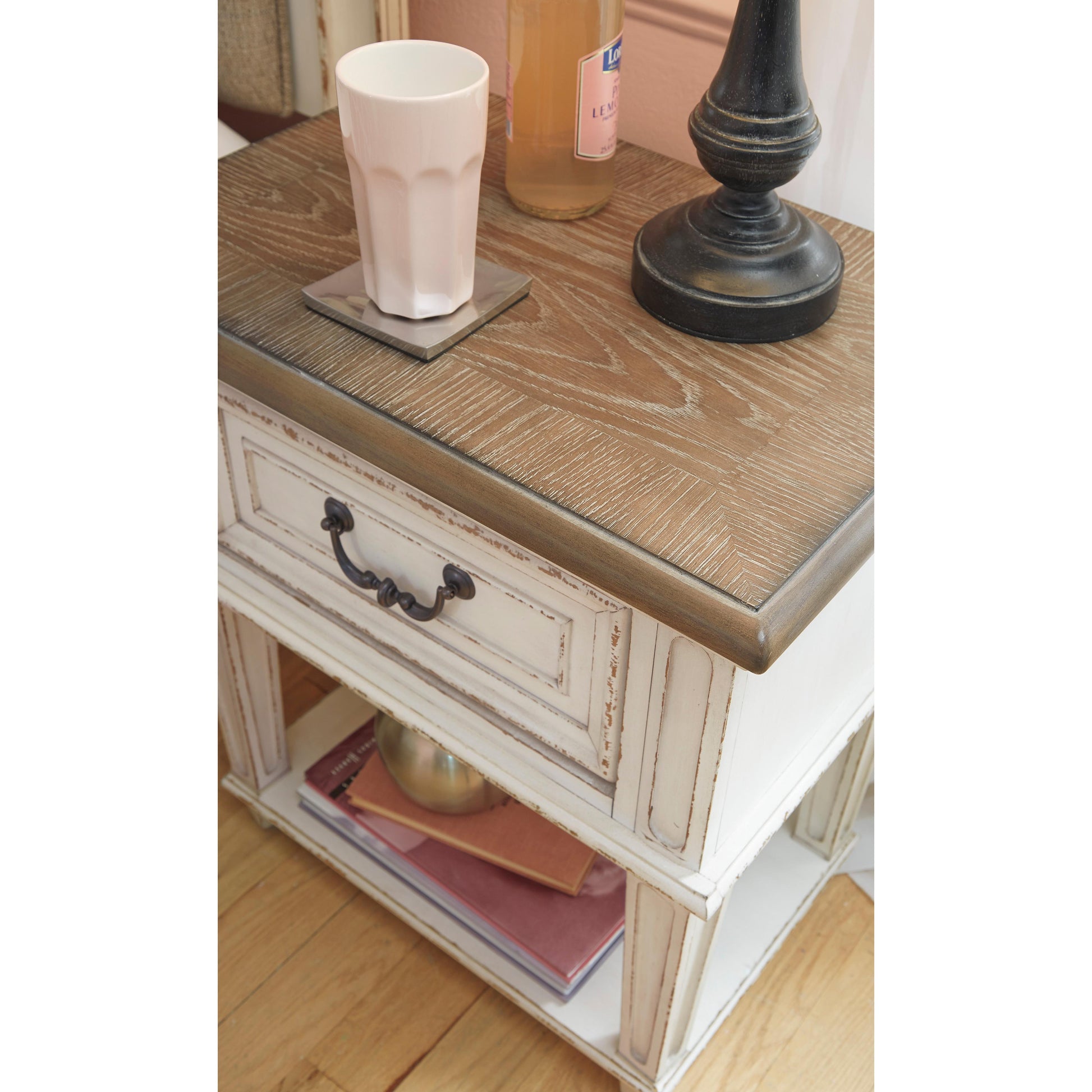 Signature Design by Ashley Realyn 1-Drawer Kids Nightstand B743-91