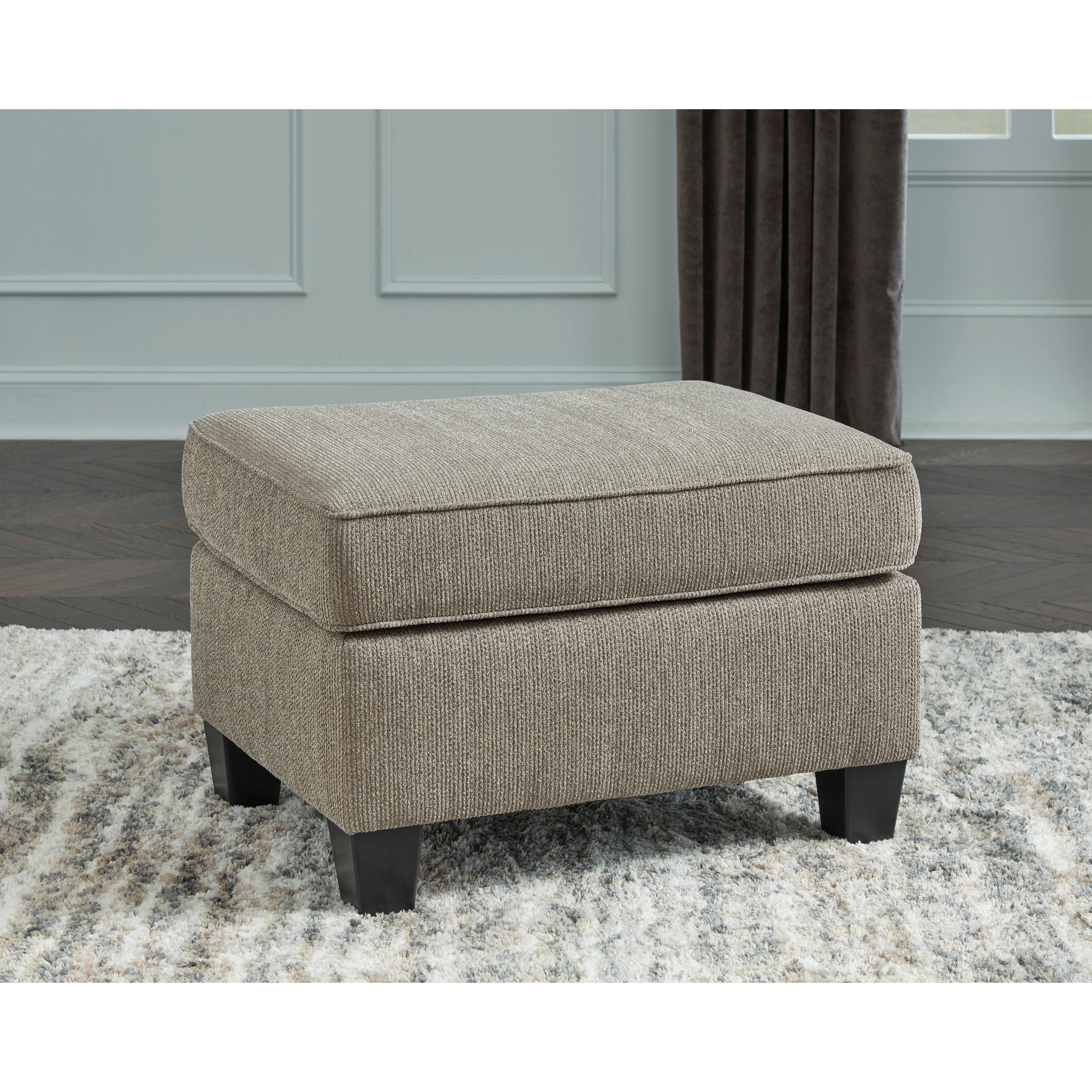 Benchcraft Shewsbury Fabric Ottoman 4720214