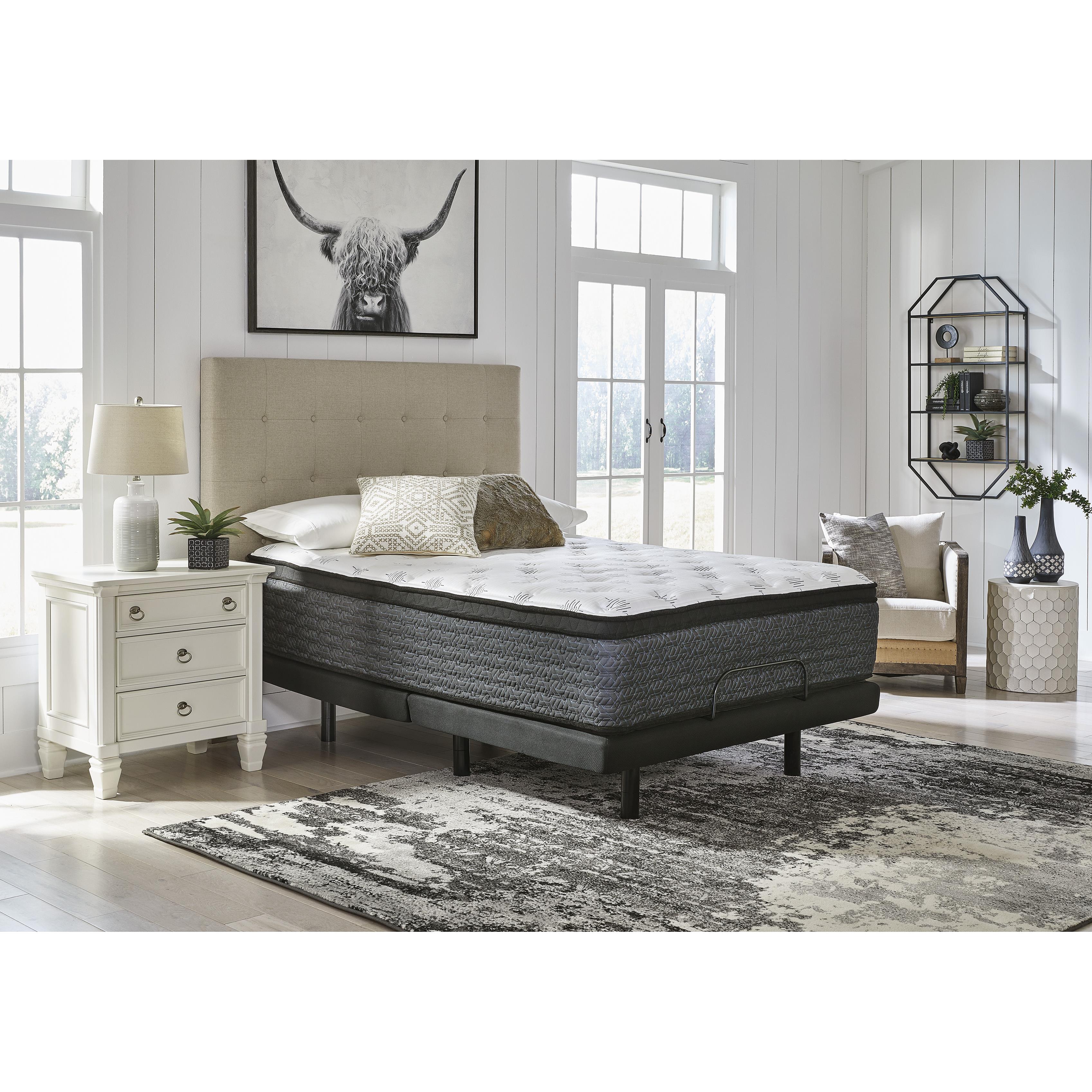 Sierra Sleep Ultra Luxury ET with Memory Foam M57241 King Mattress